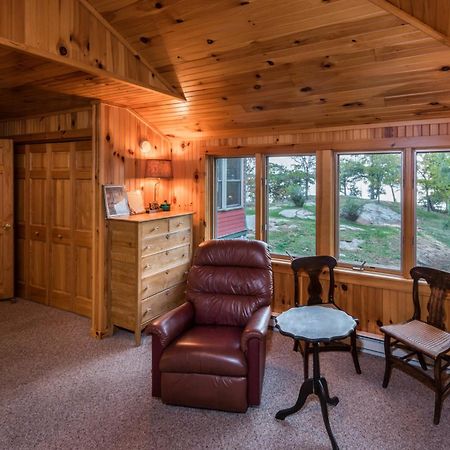Whiskey River Cottages Formerly Seaway Slips เคลย์ตัน ภายนอก รูปภาพ