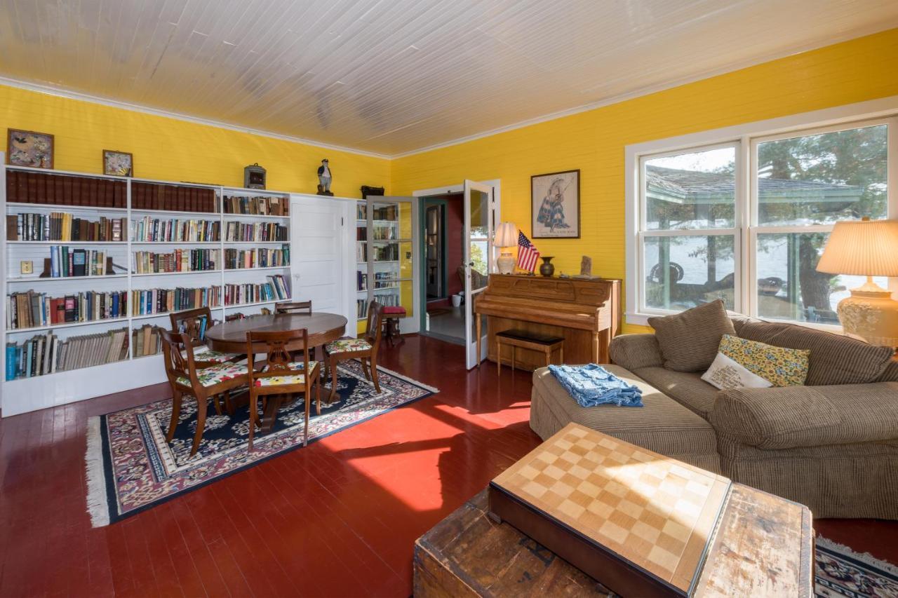 Whiskey River Cottages Formerly Seaway Slips เคลย์ตัน ภายนอก รูปภาพ