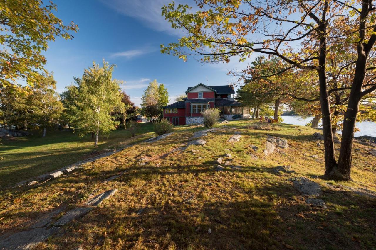 Whiskey River Cottages Formerly Seaway Slips เคลย์ตัน ภายนอก รูปภาพ