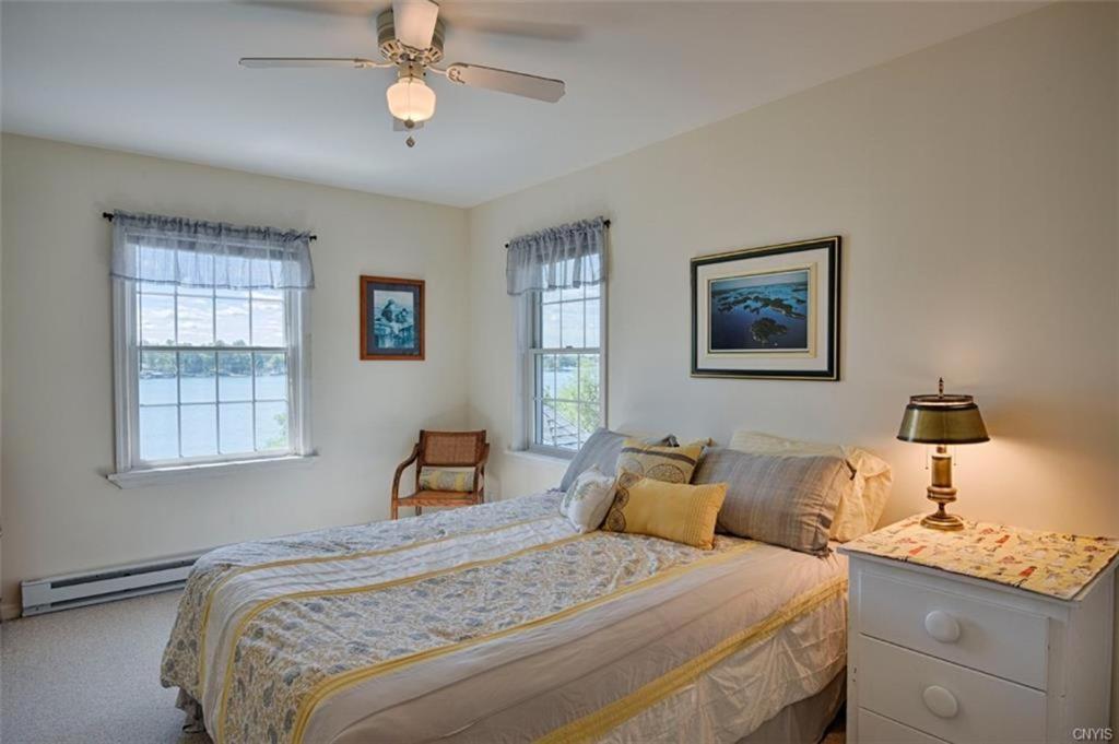 Whiskey River Cottages Formerly Seaway Slips เคลย์ตัน ภายนอก รูปภาพ
