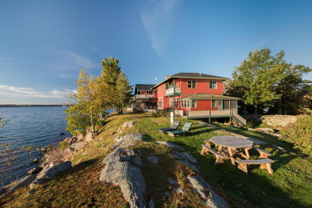 Whiskey River Cottages Formerly Seaway Slips เคลย์ตัน ภายนอก รูปภาพ